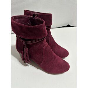 Suede heeled boot size 7